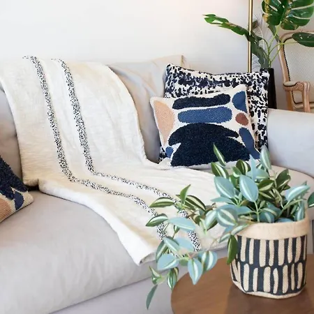 L11 Claire Fontaine Sea View 2 Bdr Ac Parking Swiming Pool Lejlighed